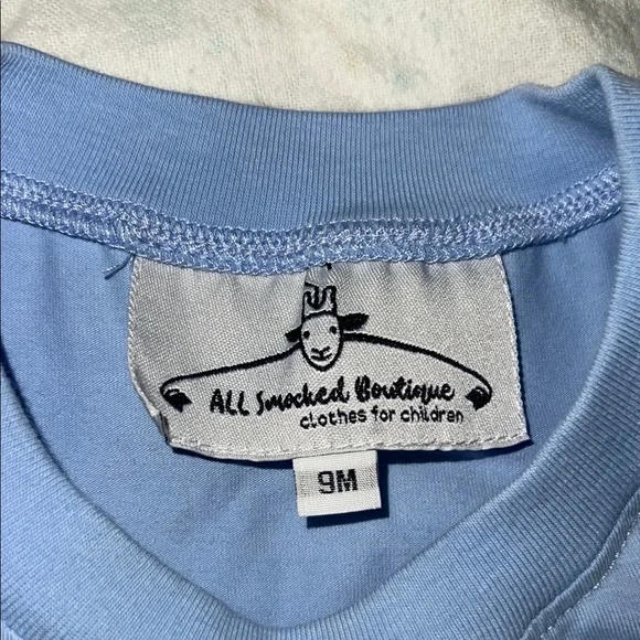 Baby Boys smocked set - Picture 2 of 2